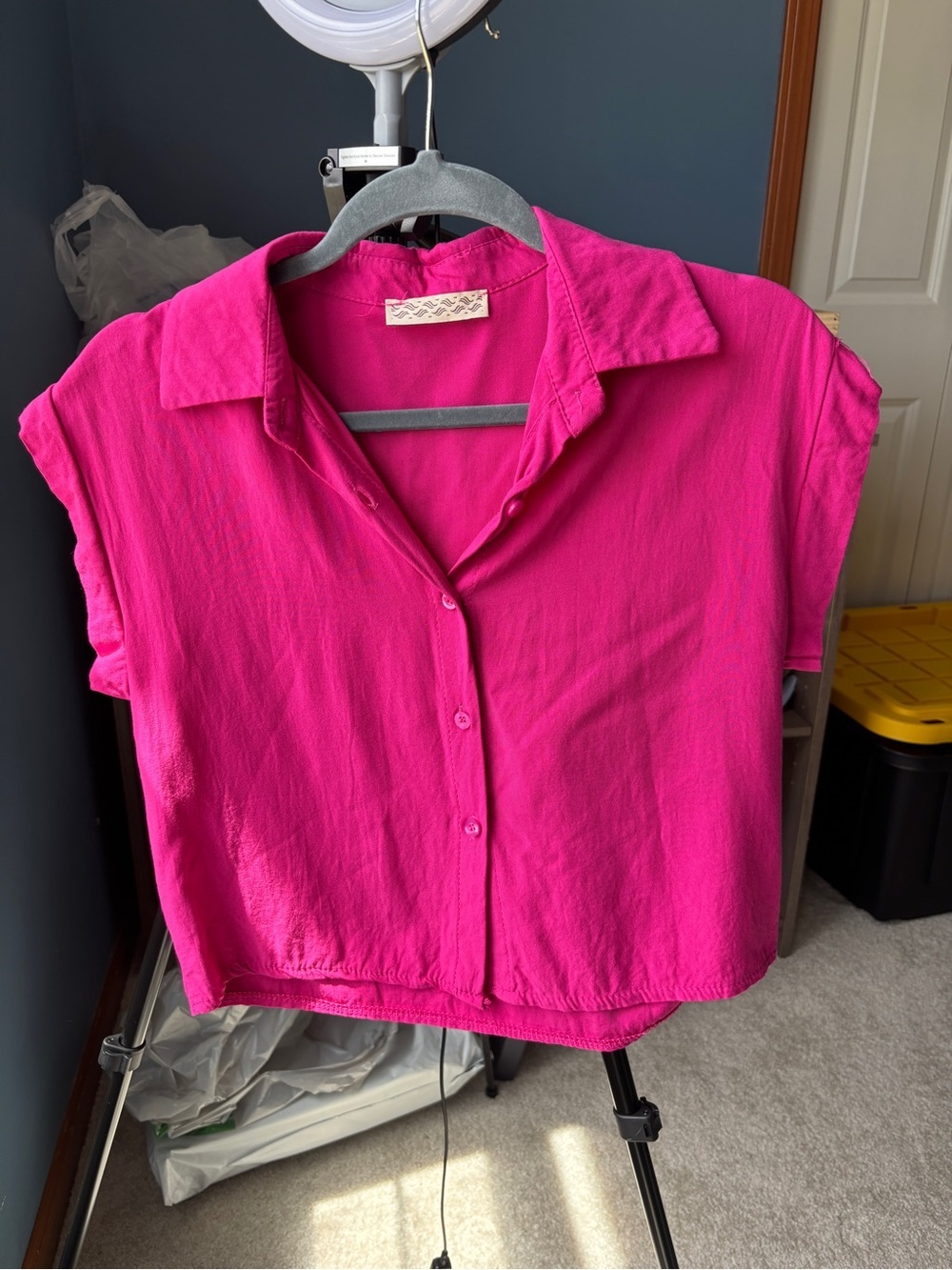 Italian Made Hot Pink Cropped Blouse Button Up 100% Viscose Top